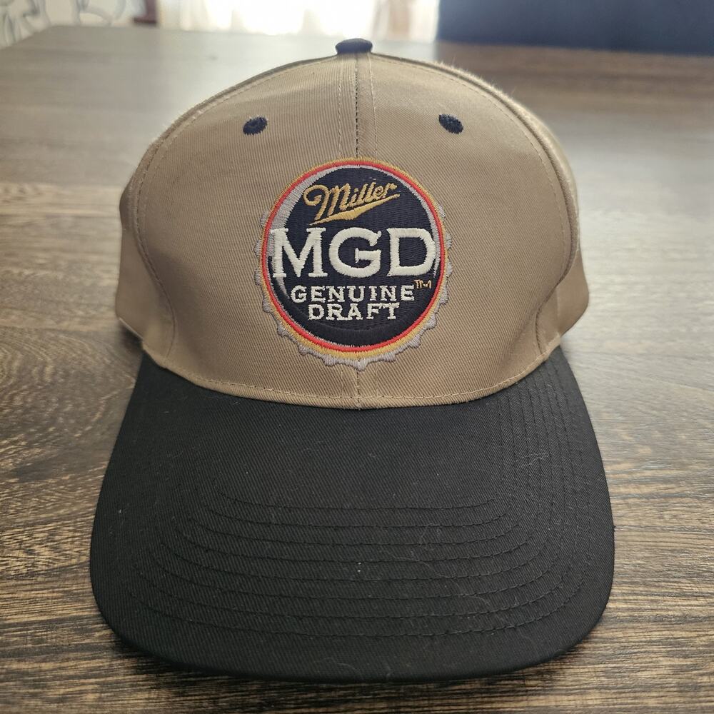 Incredibly cool vintage y2k 2000s Miller Genuine Draft Beer Brewery Dad Hatt